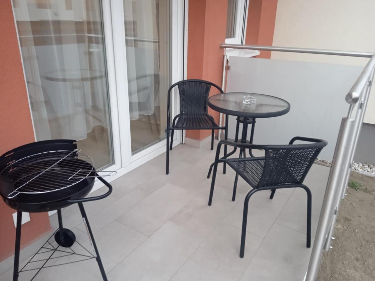 Verebes Apartman Дьёр Экстерьер фото